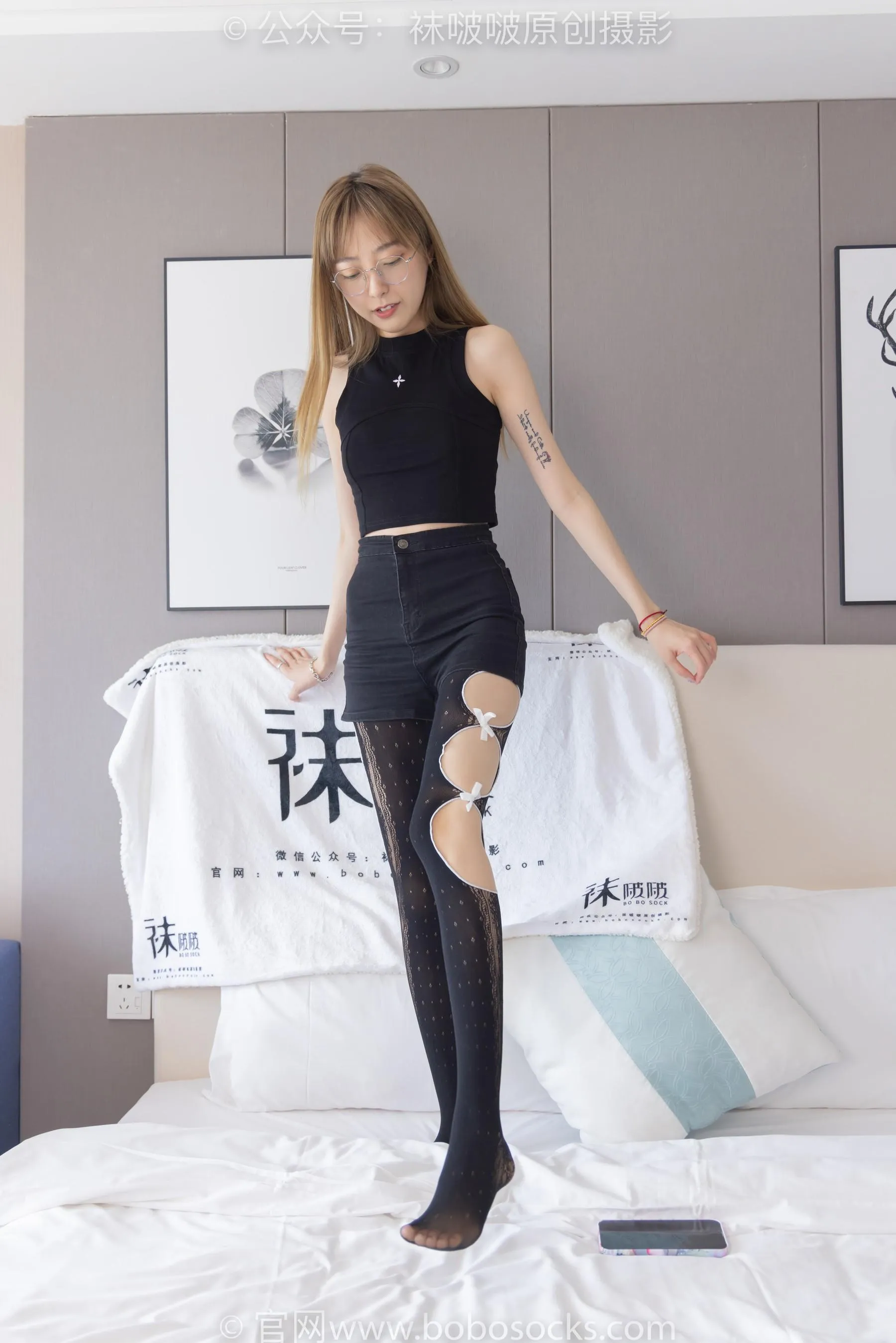 [BoBoSocks袜啵啵]NO.219 稚予-板鞋、拖鞋、厚黑丝、蕾丝黑丝 [87P]插图7